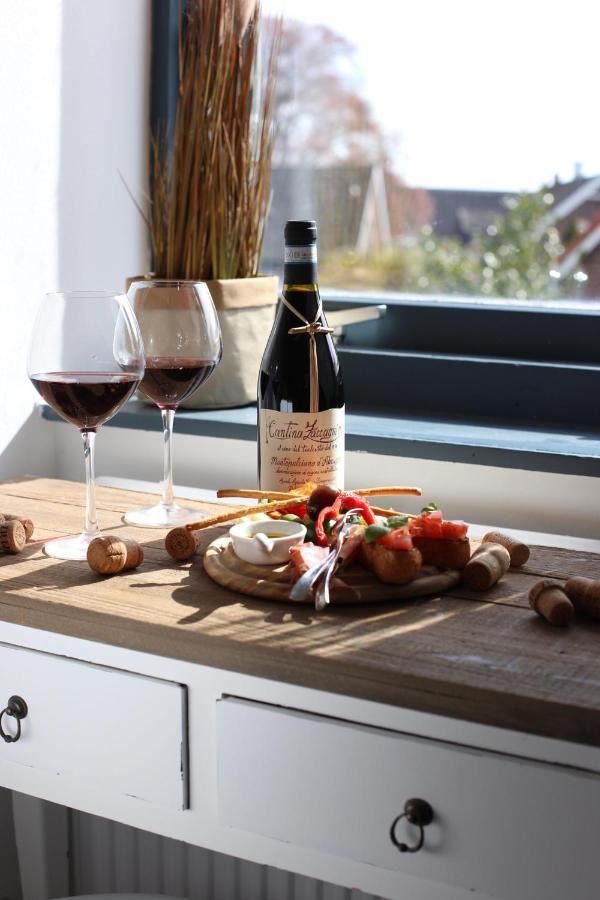 Bed and Breakfast Bed And Wine Nonsolovino Reeuwijk Exterior foto
