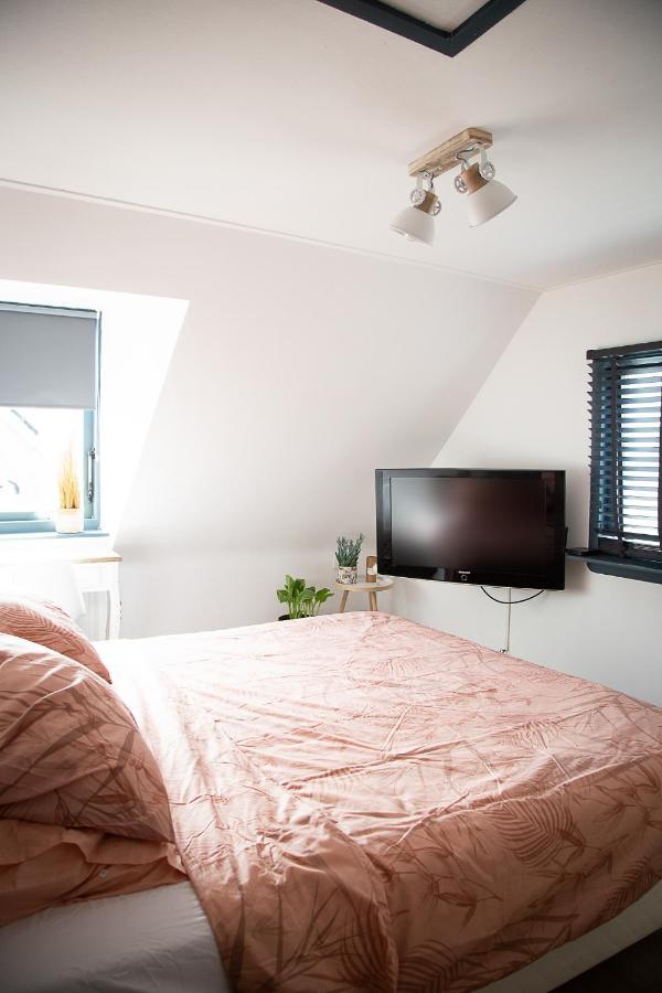 Bed and Breakfast Bed And Wine Nonsolovino Reeuwijk Exterior foto